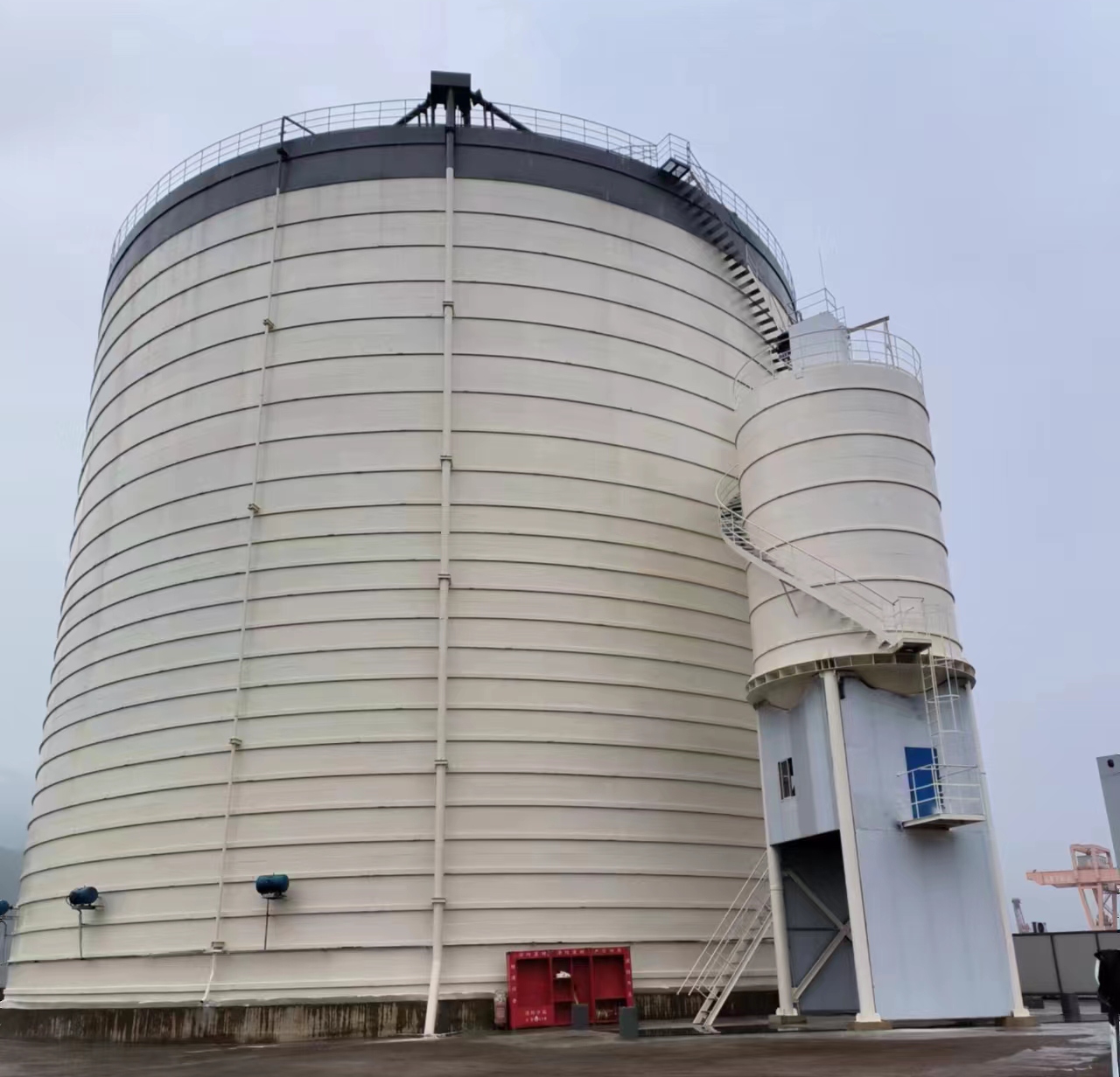 平阳10万吨水泥钢板库